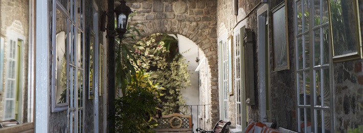 Caribbean classical architecture